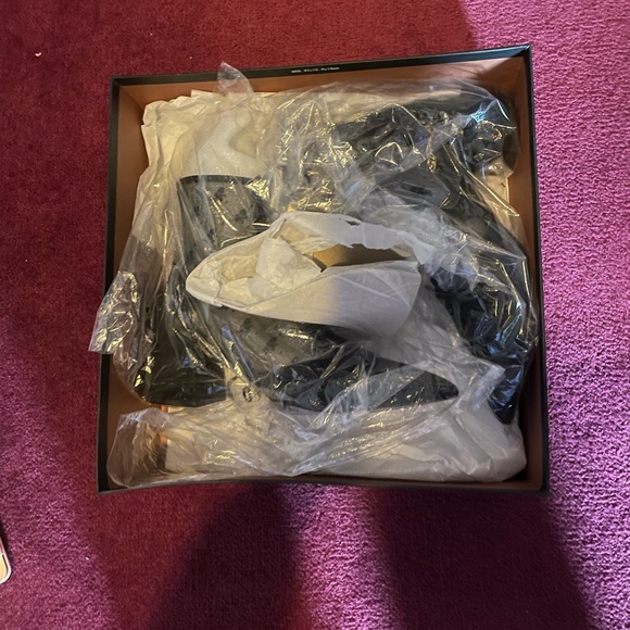 Coach Skyler Booties Size 9.5 - Picture 10 of 15